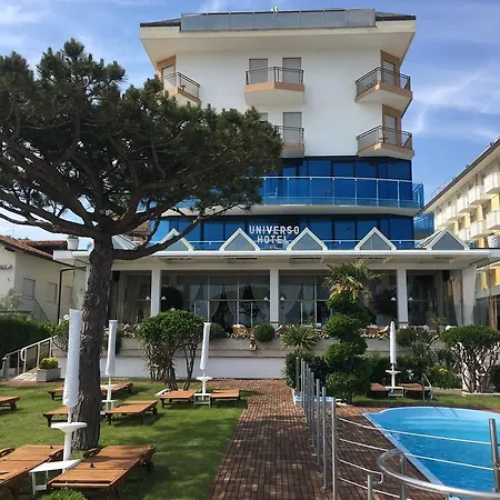 Hotel Universo