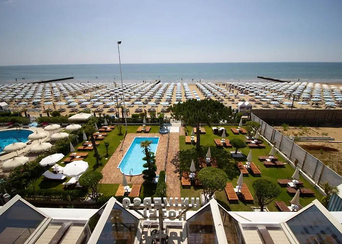 Universo Hotel